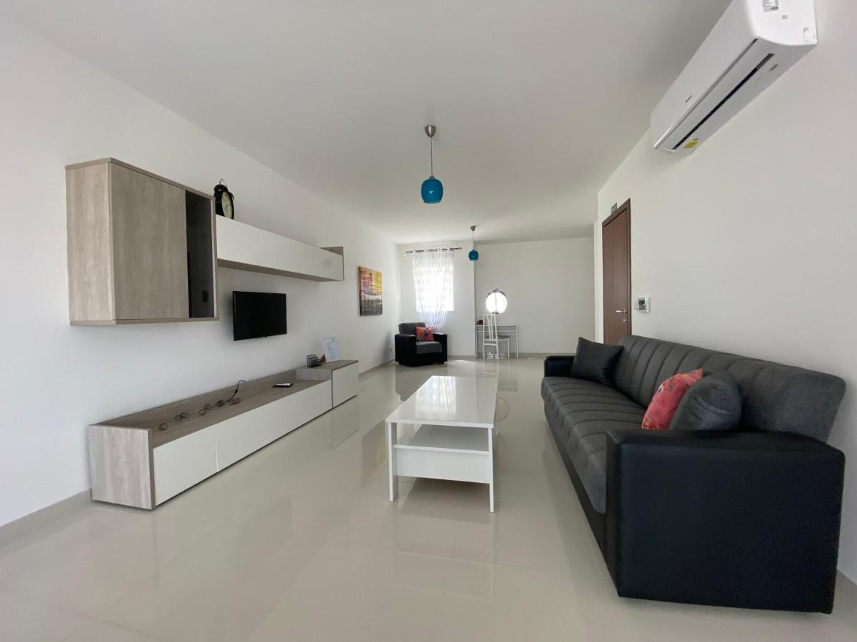 Sunshine Apartments Mellieha - Modern Three Bedroom Apartment - Apt No 1 Exterior foto