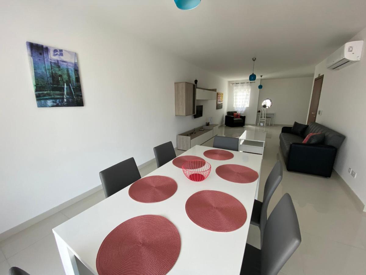 Sunshine Apartments Mellieha - Modern Three Bedroom Apartment - Apt No 1 Exterior foto